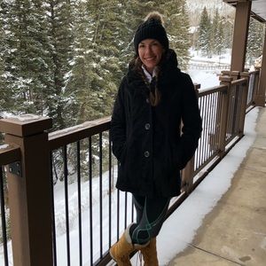 Meet your Posher, Jennifer